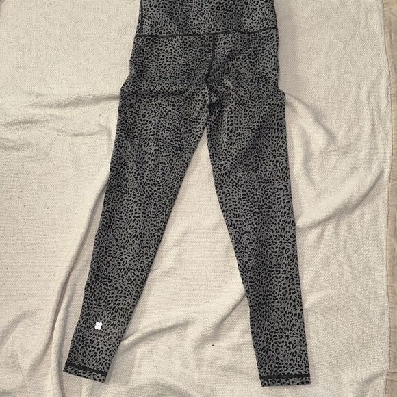Sweaty Betty full length black and gray leggings | Sz S - Picture 6 of 7